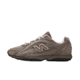 New Balance 204L