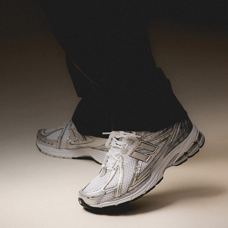 New Balance 1906R White Rain Cloud Silver Metallic Gold