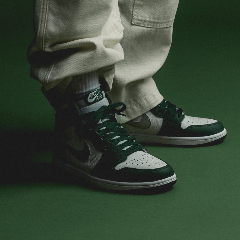 Air Jordan 1 Retro High OG Gorge Green