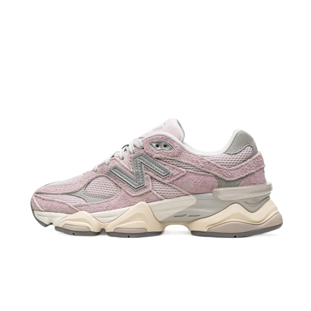 New Balance 9060 December Sky sneaker