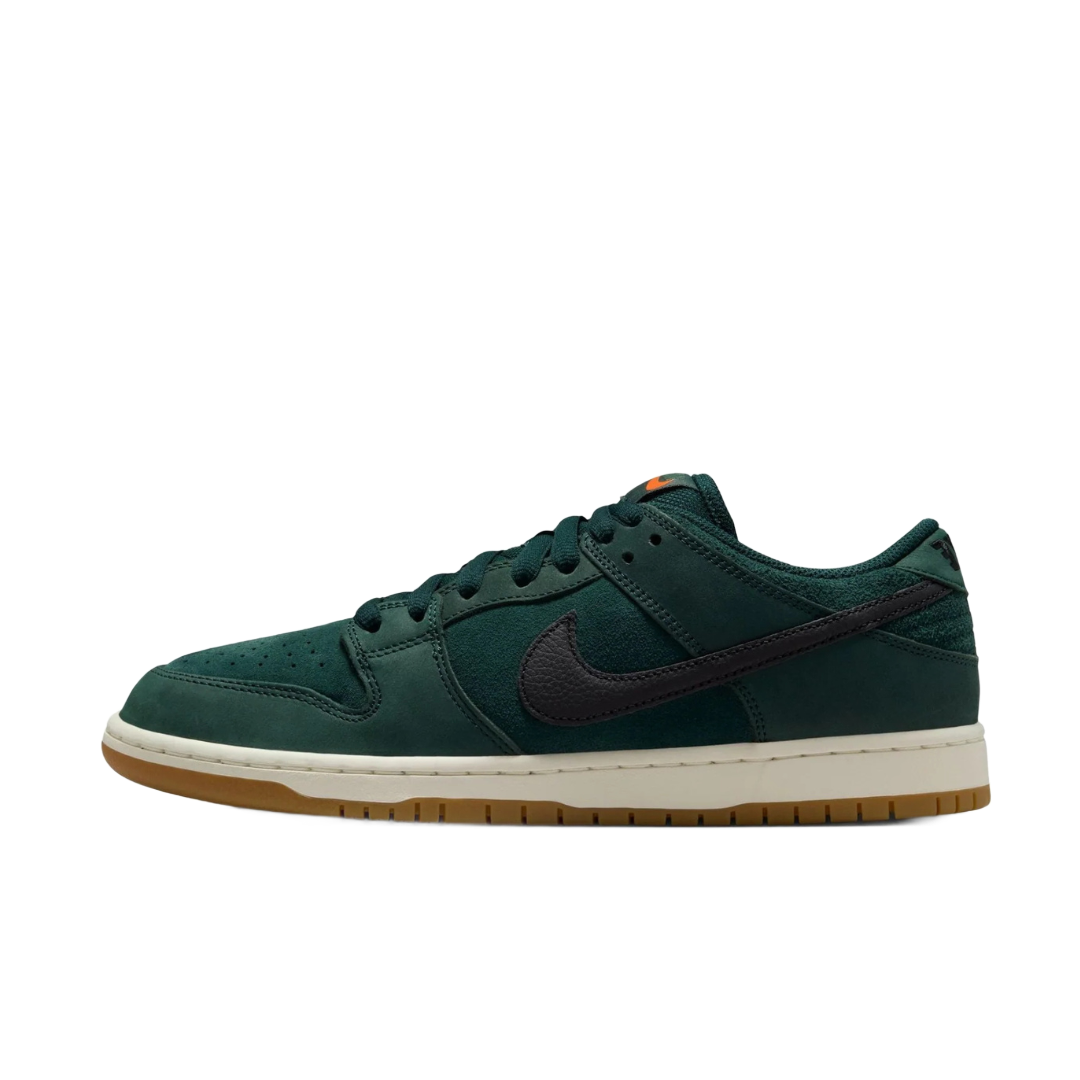 Nike SB Dunk Low Pro Deep Fir sneaker