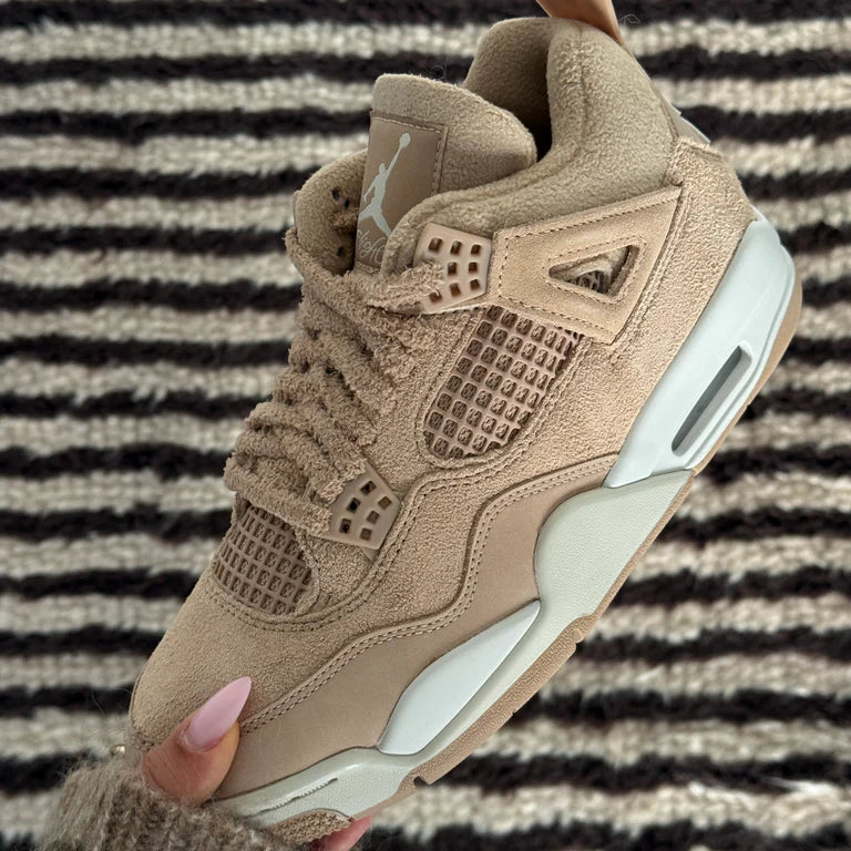 Air Jordan 4 Retro Cozy Girl (W)