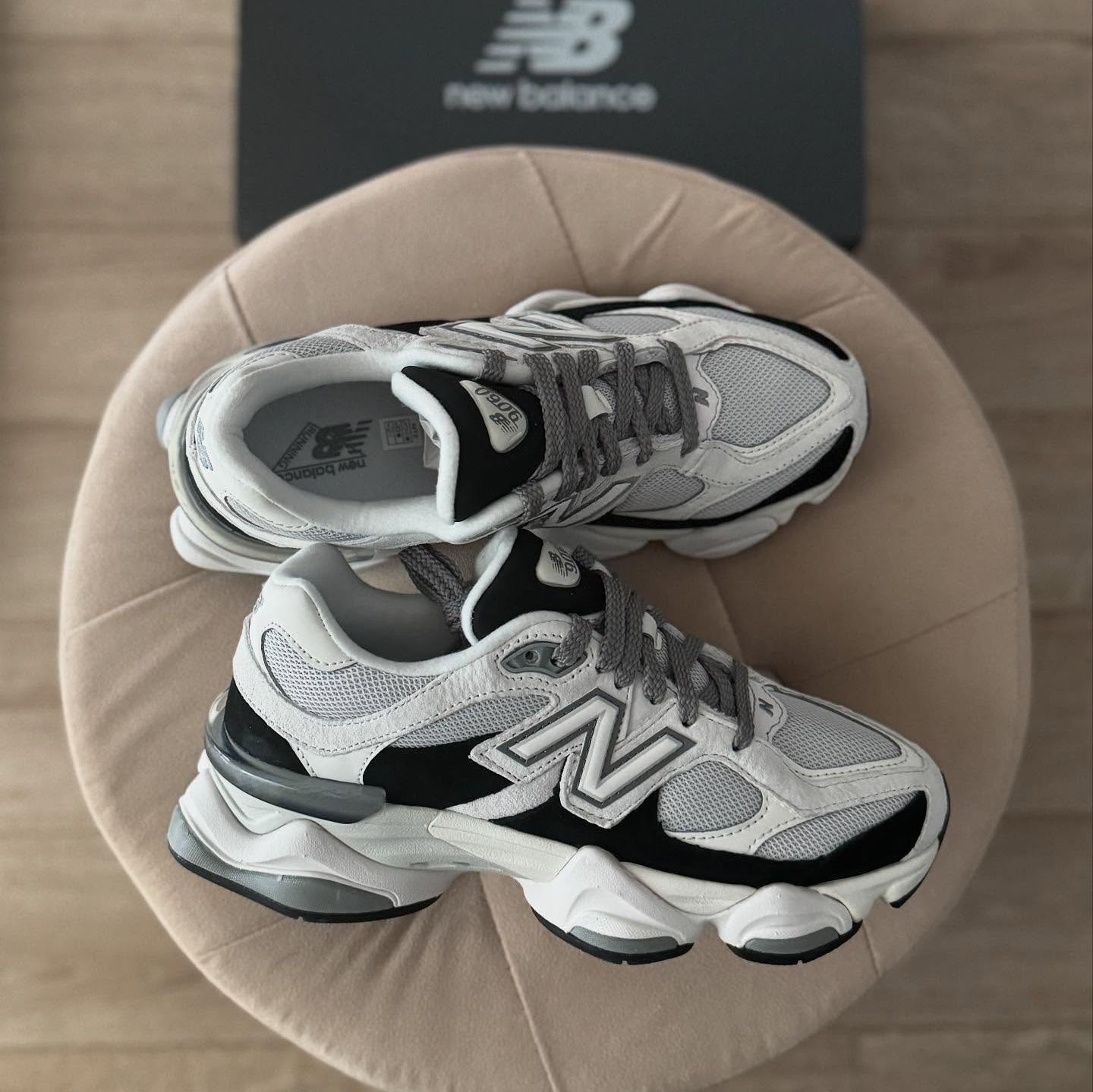 New Balance 9060 Grey Jet Black