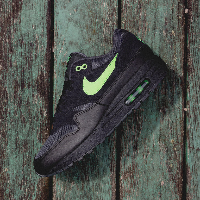 Nike Air Max 1 Essential Black Green Strike