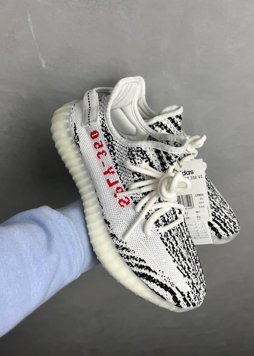 Adidas Yeezy Boost 350 V2 Zebra