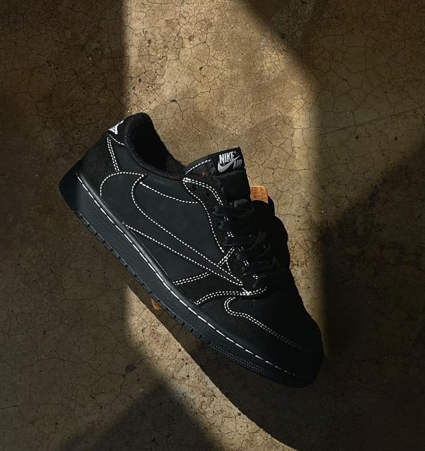 Air Jordan 1 Retro Low OG SP Travis Scott Black Phantom