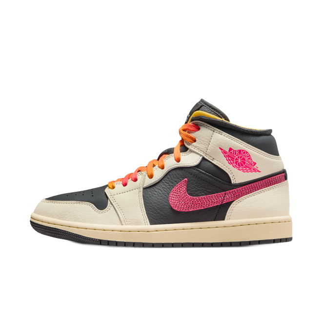 Air Jordan 1 Mid SE Edge Flight Club (W)
