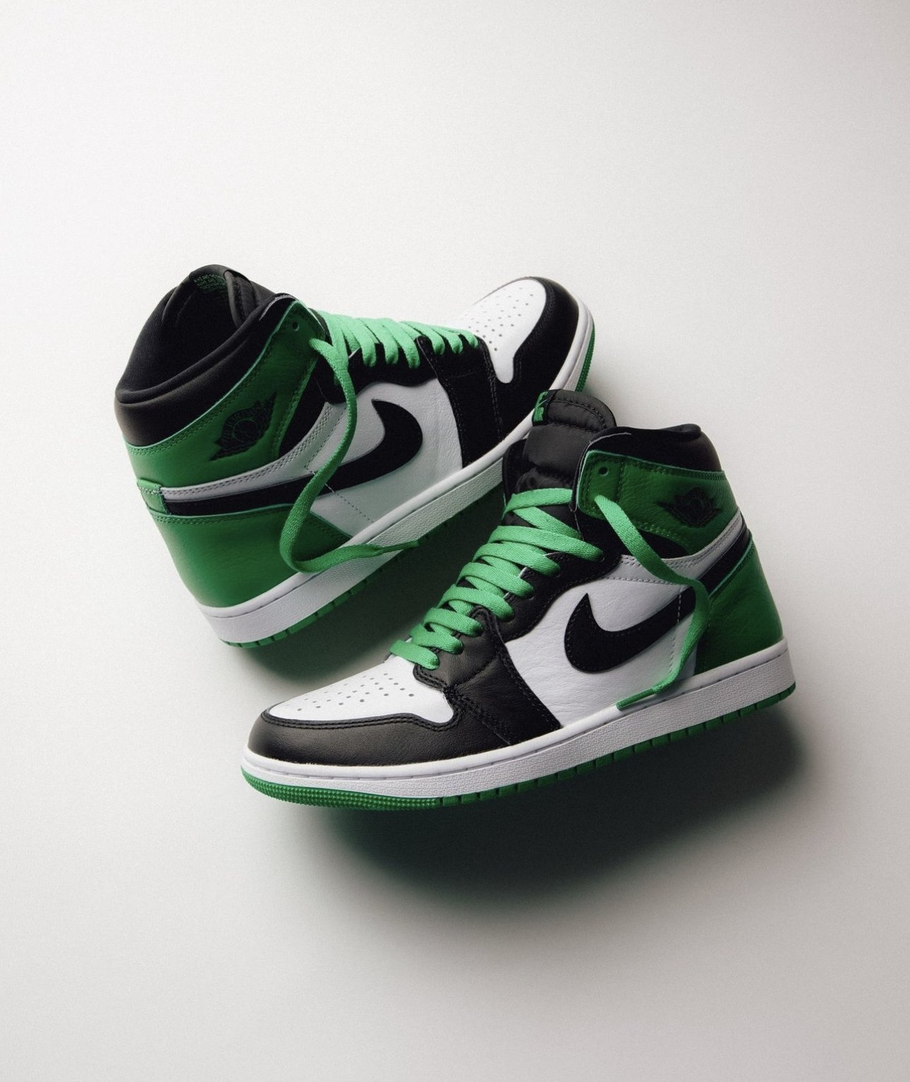 Air Jordan 1 Retro High OG Lucky Green