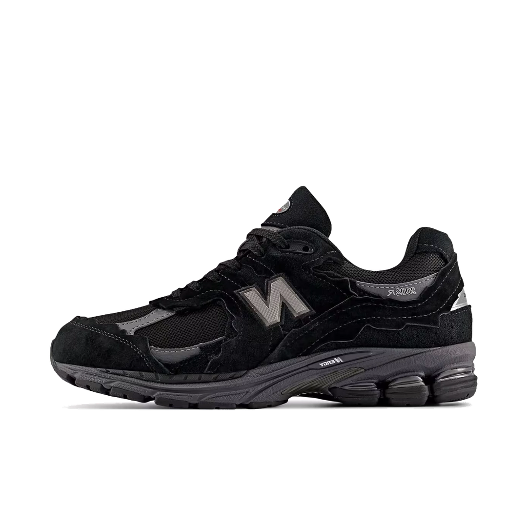 New Balance 2002R Gore-Tex Protection Pack Black Magnet
