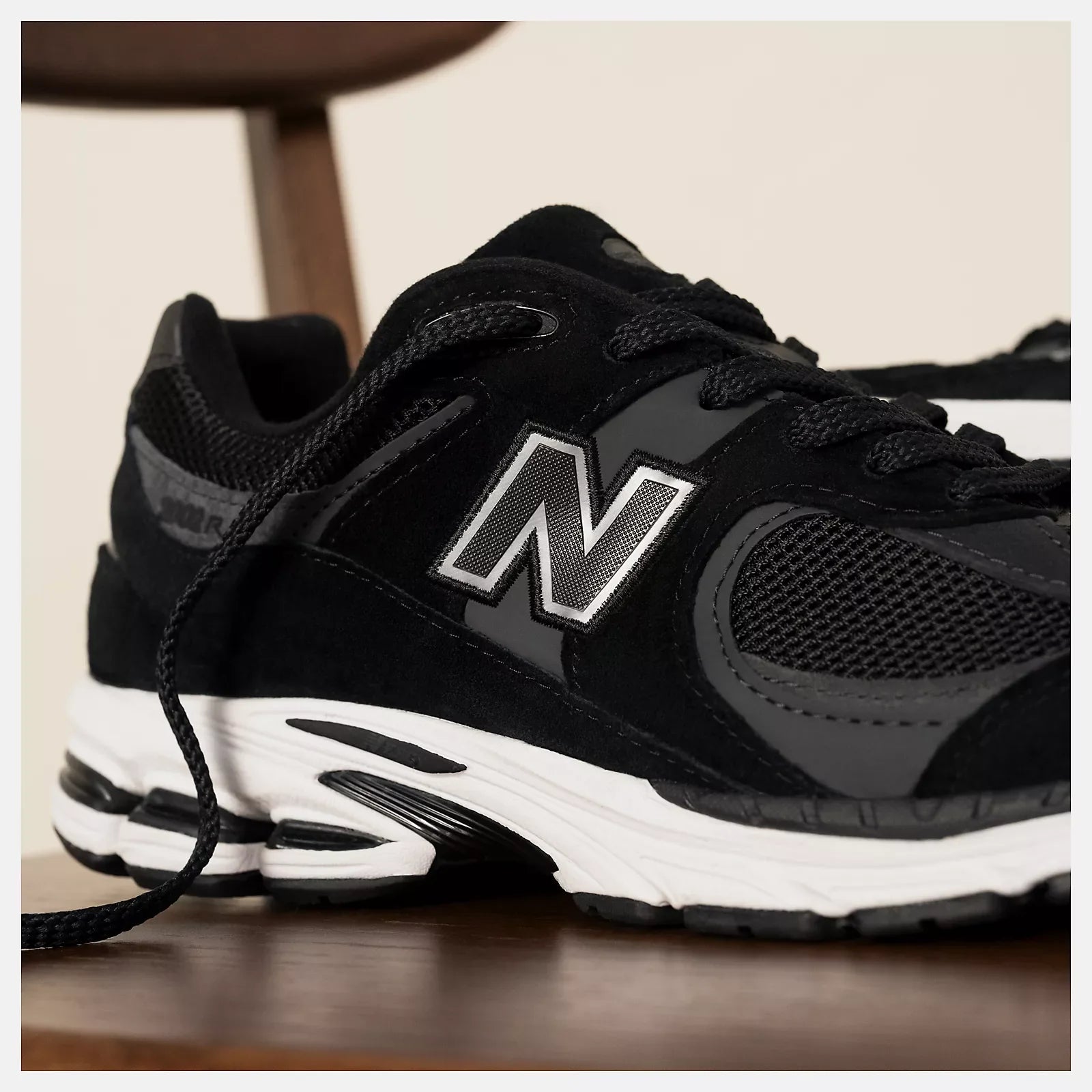 New Balance 2002R Black Gunmetal