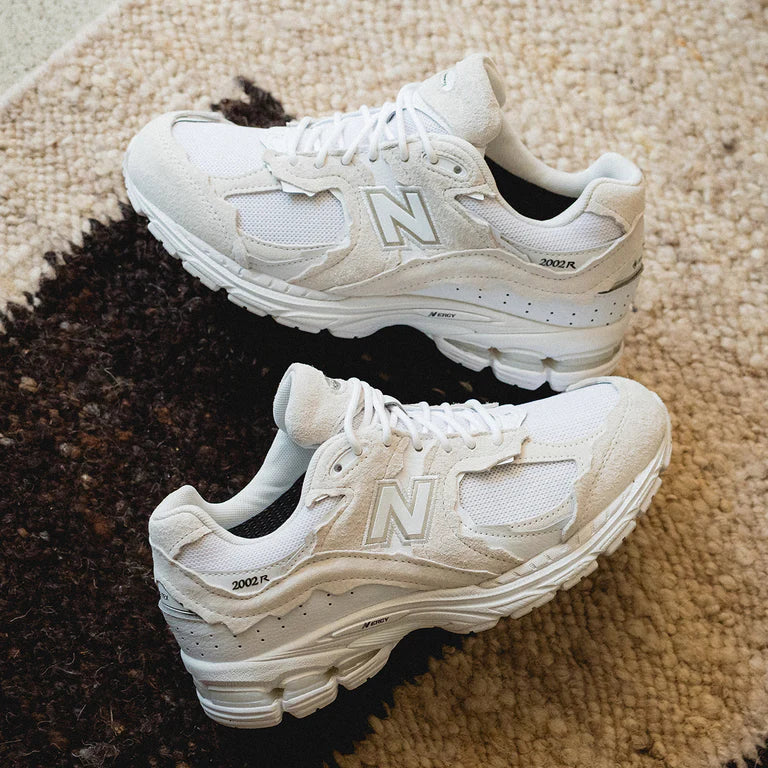 New Balance 2002R Gore-Tex Protection Pack White