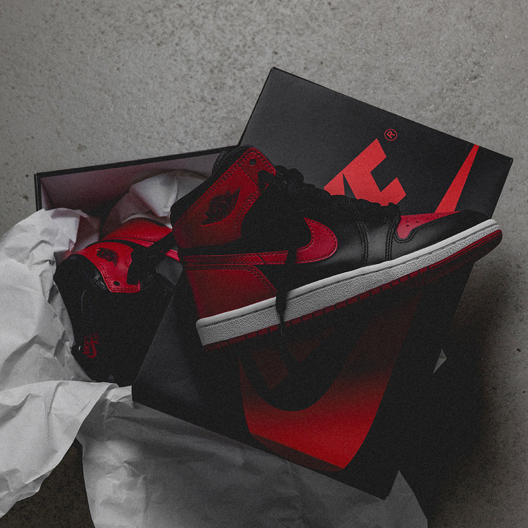 Air Jordan 1 Retro High '85 OG Bred (2025)