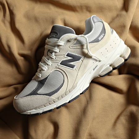 New Balance 2002R Sandstone Magnet