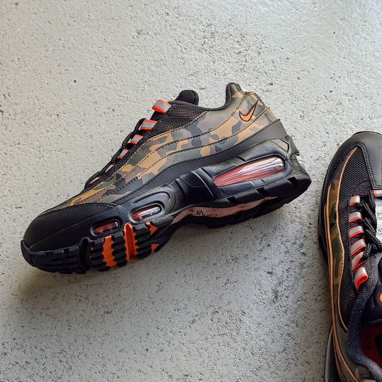 Nike Air Max 95 Safety Orange Camo