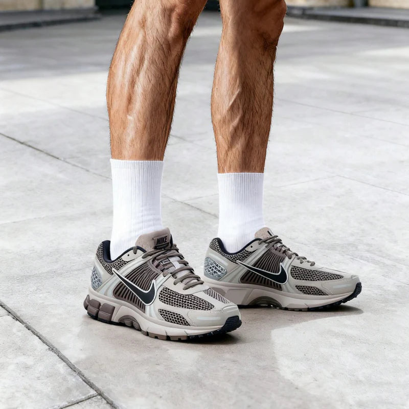 Nike Zoom Vomero 5 College Grey Cave Stone