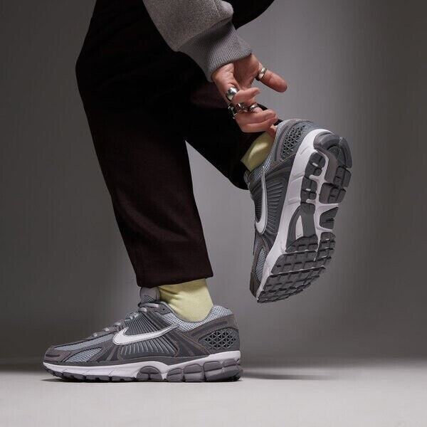Nike Zoom Vomero 5 Cool Grey Wolf Grey