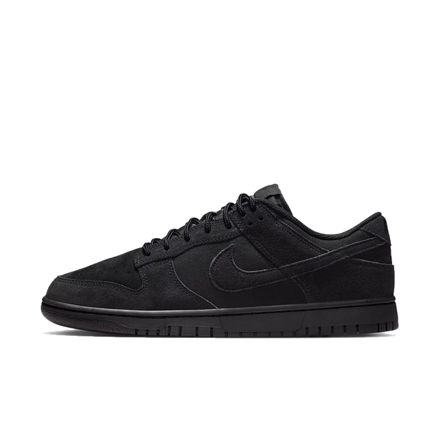 Nike Dunk Low SE Triple Black