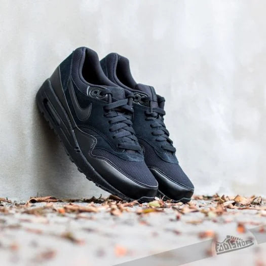 Nike Air Max 1 Essential Triple Black