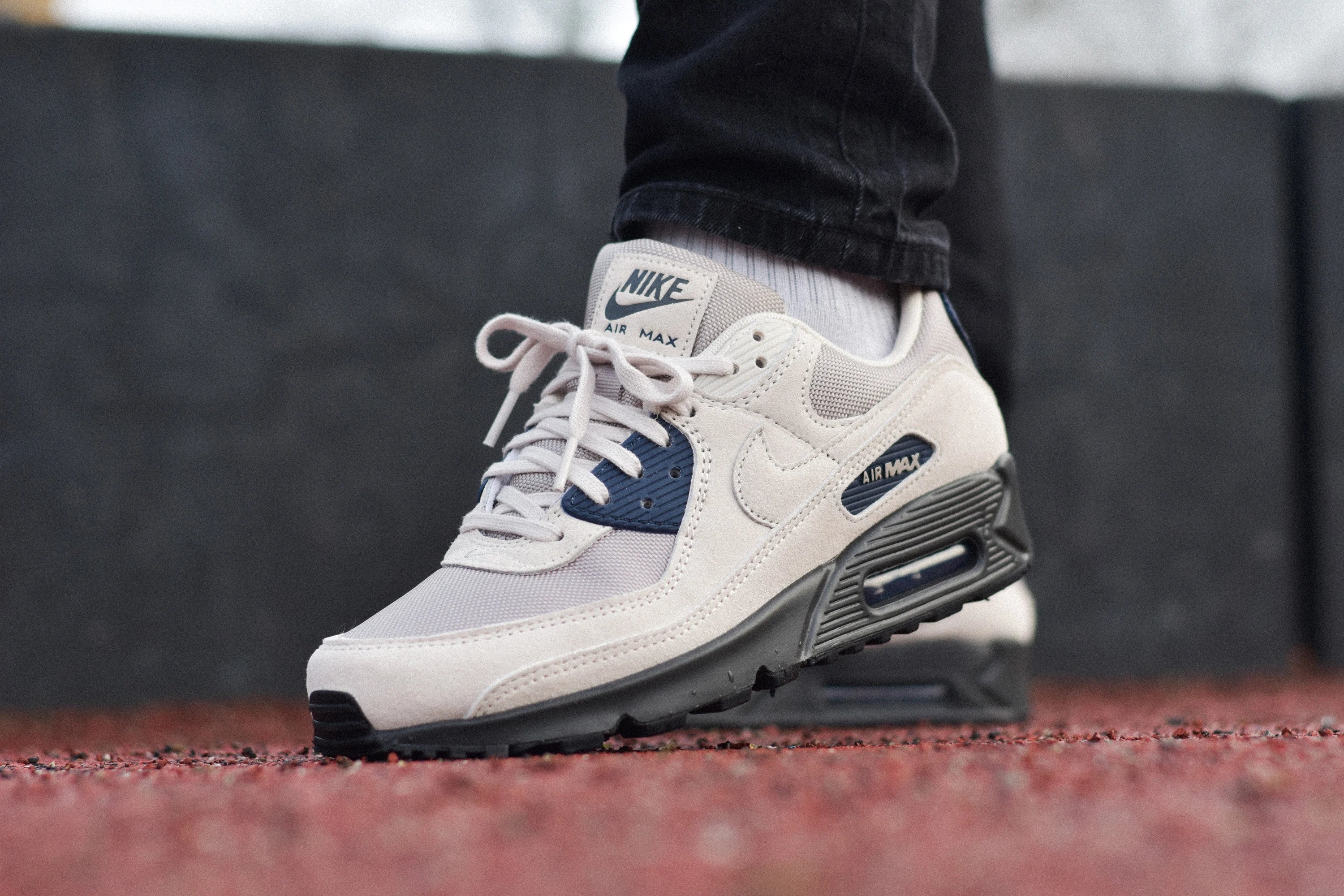 Nike Air Max 90 Light Orewood Brown Black