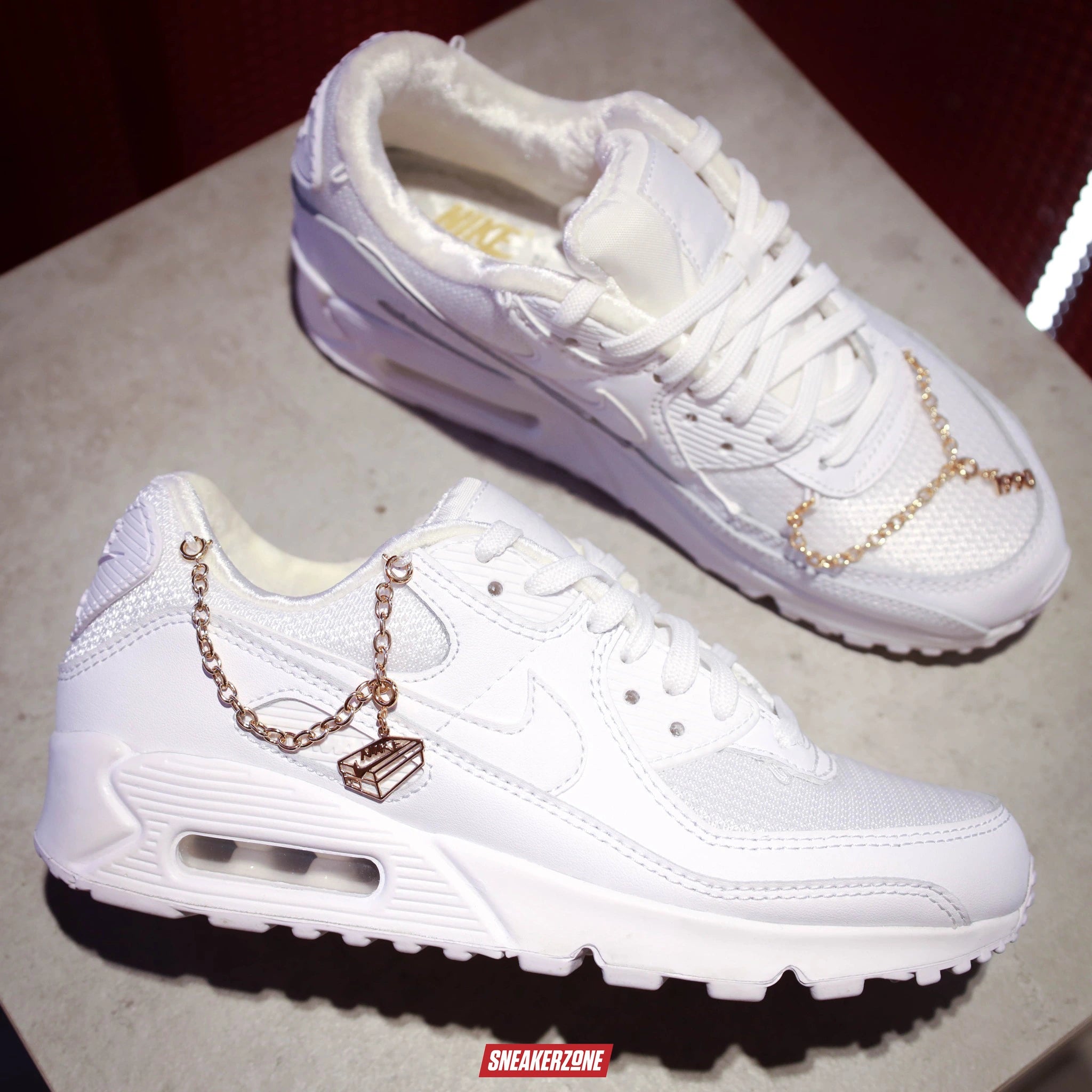 Nike Air Max 90 Premium Lucky Charms (W)