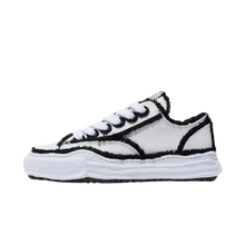 Maison Mihara Yasuhiro Peterson OG Sole Canvas Low Frayed White Black