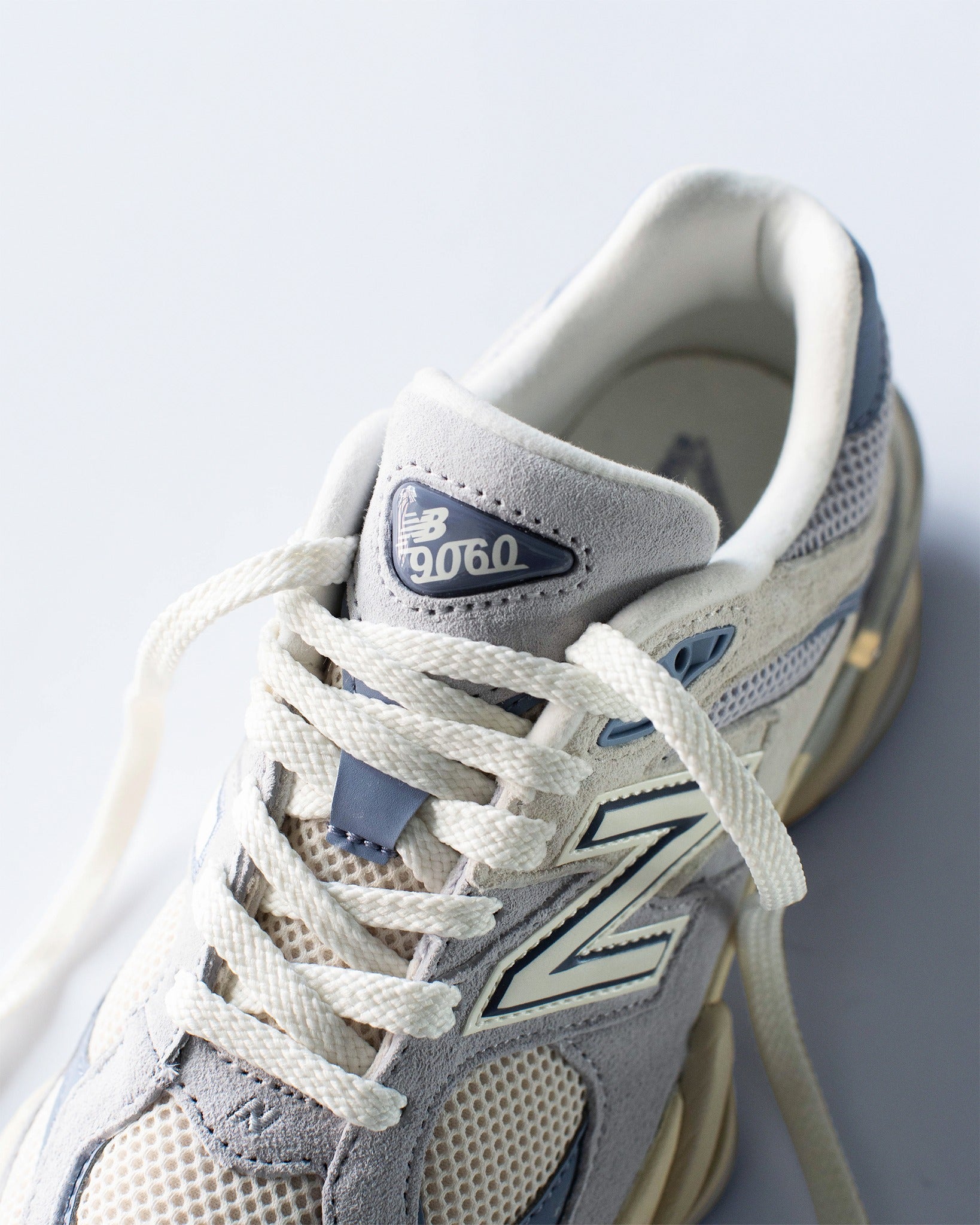 New Balance 9060 Pearl Grey Linen
