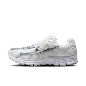 Nike Zoom Vomero 5 Chrome Toe