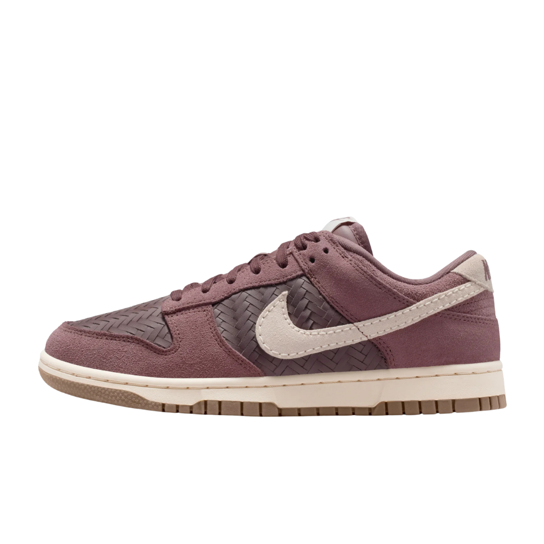 Nike Dunk Low Premium SE Woven Tattoo Gum (W)