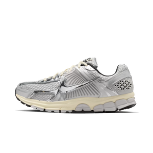 Nike Zoom Vomero 5 Grey Fog Chrome