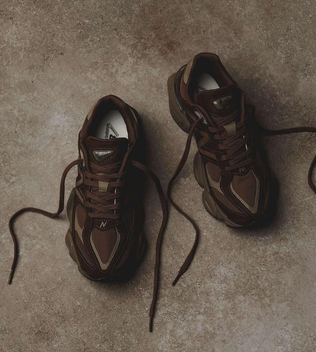 New Balance 9060 Mono Cortado