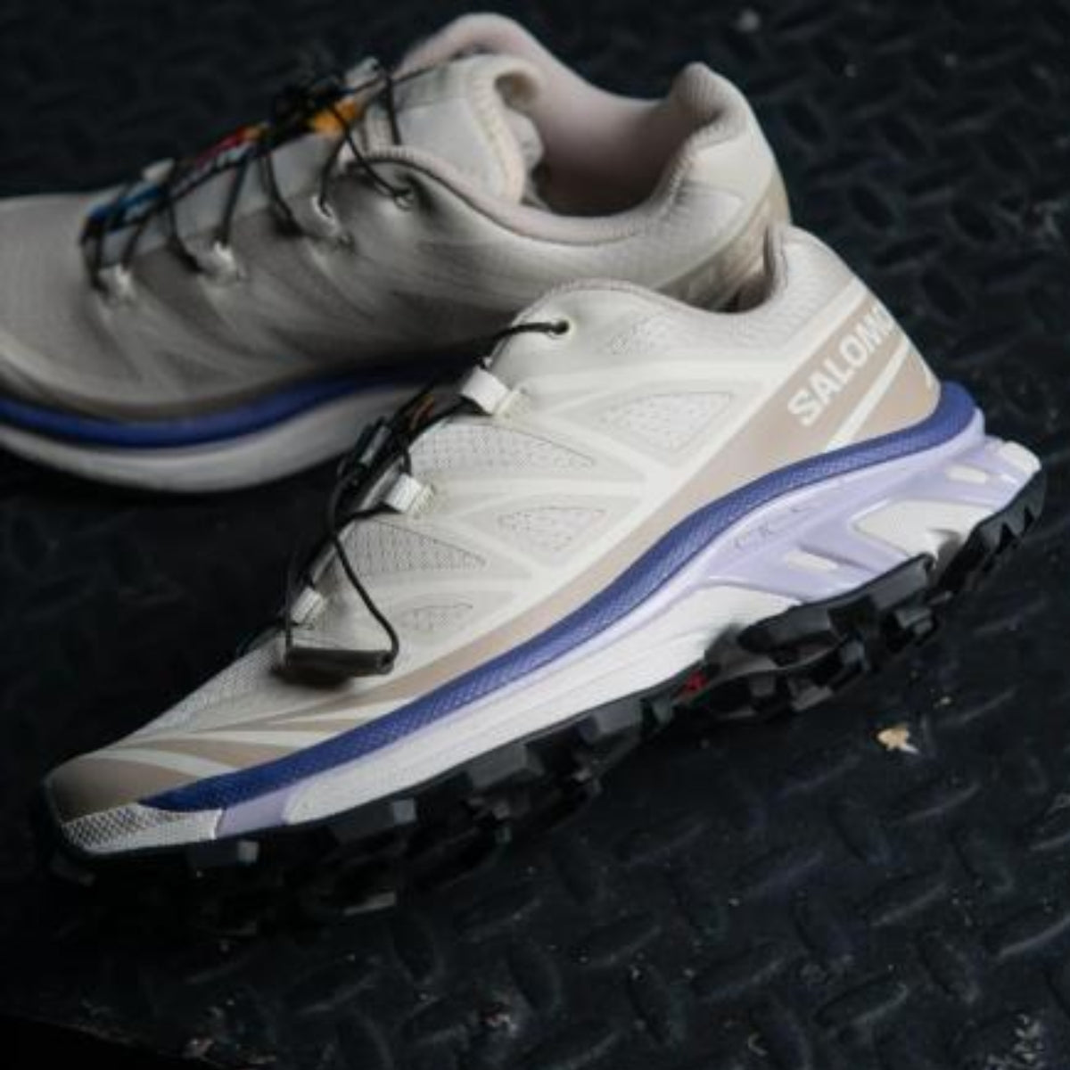Salomon XT-6 Milk Silver Cloud