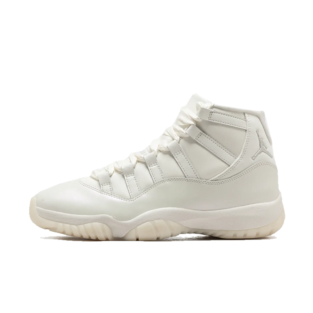 Air Jordan 11 Retro Pearl (W)