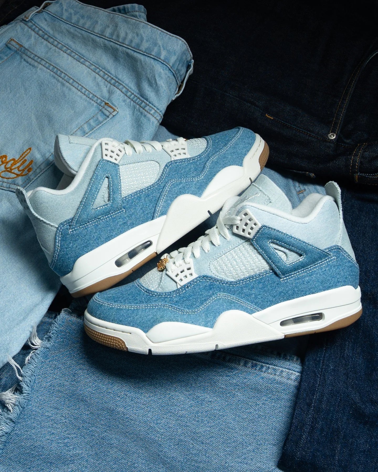 Air Jordan 4 Retro TEX Denim Worn Blue
