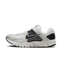 Nike Zoom Vomero 5 White Black