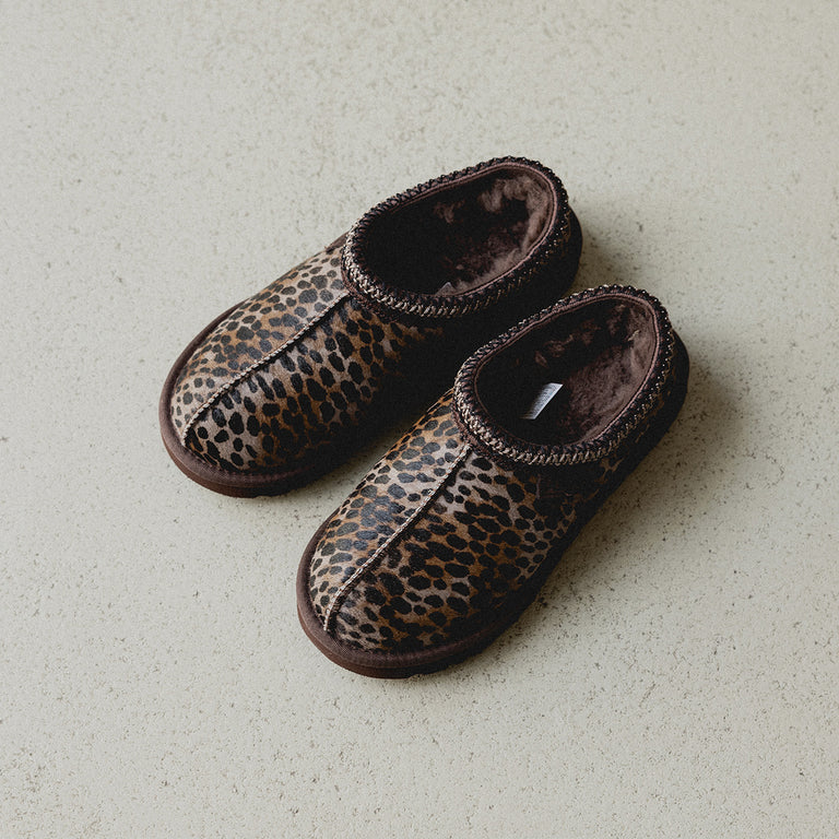 UGG Tasman Slipper Caspian Burnt Cedar (W)