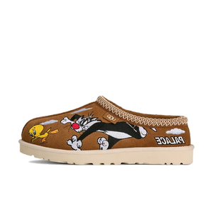 UGG Tasman Slipper Palace x Looney Tunes Chestnut