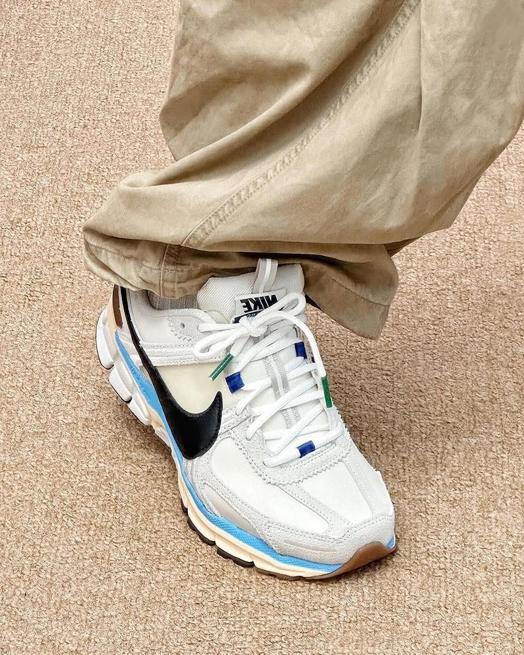 Nike Zoom Vomero 5 Designed by Japan