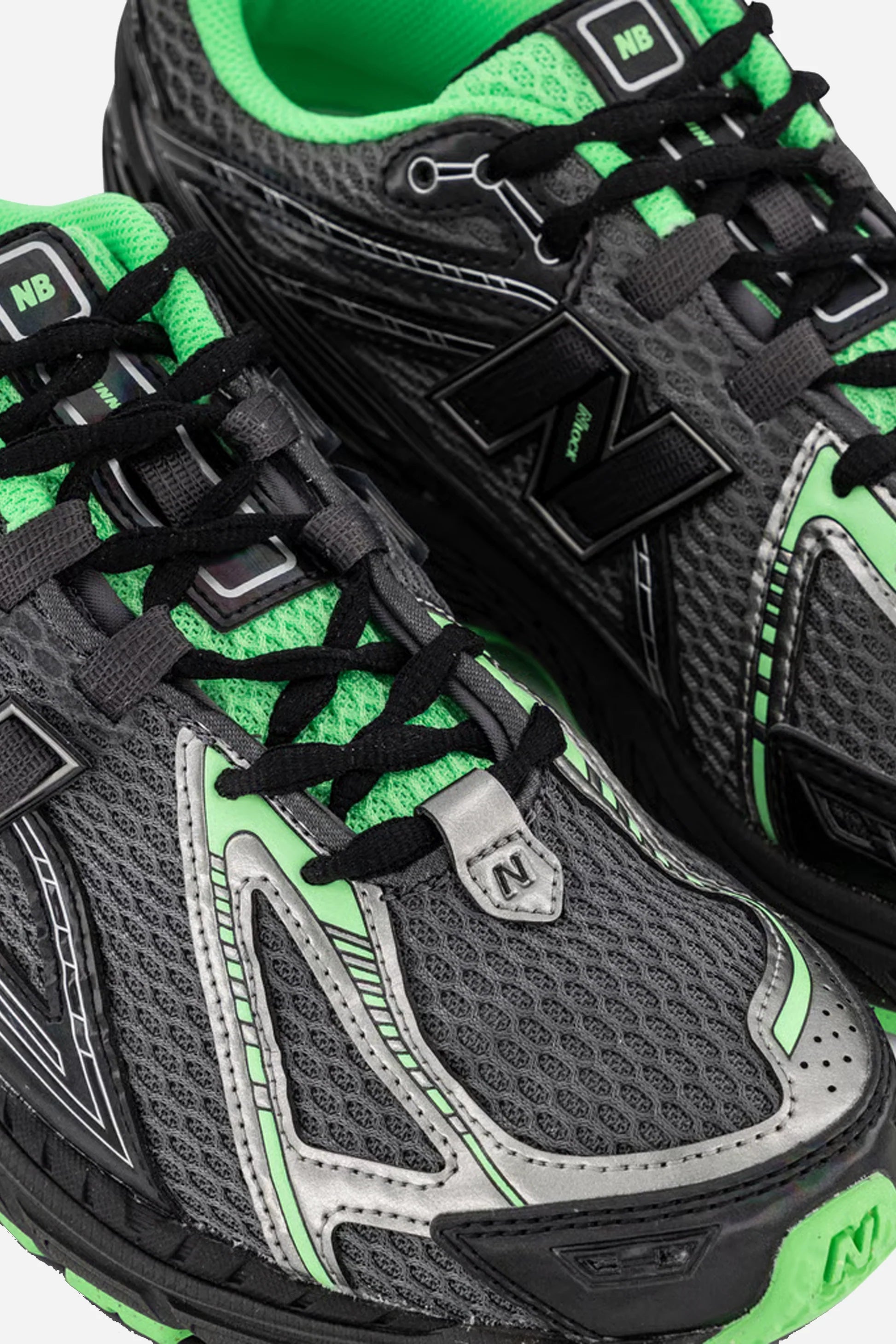 New Balance 1906R Dark Silver Metallic Lab Green