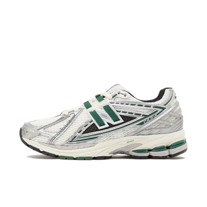 New Balance 1906R Silver Metallic Nightwatch