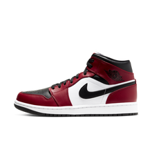 Air Jordan 1 Mid Chicago Toe