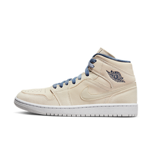 Air Jordan 1 Mid SE Sanddrift (W)
