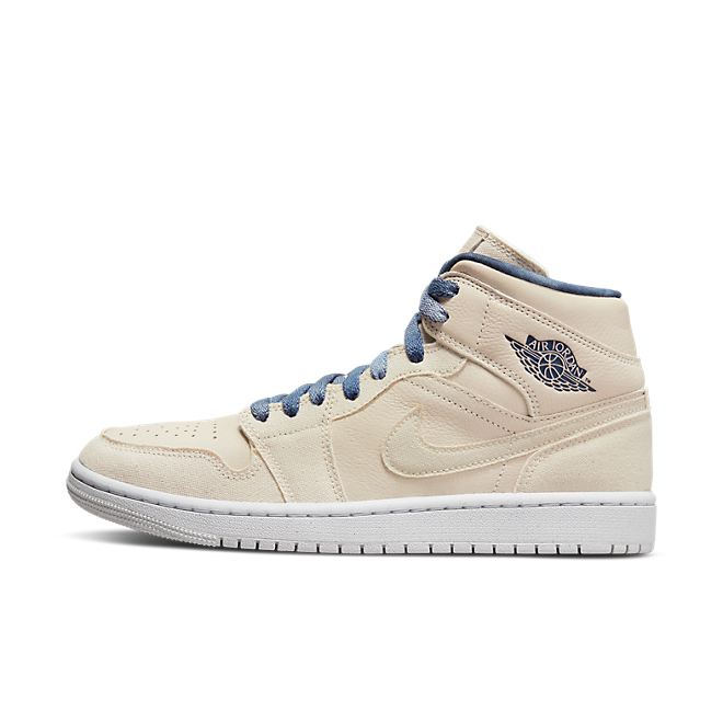 Air Jordan 1 Mid SE Sanddrift (W)