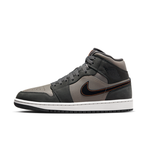 Air Jordan 1 Mid SE Night Stadium
