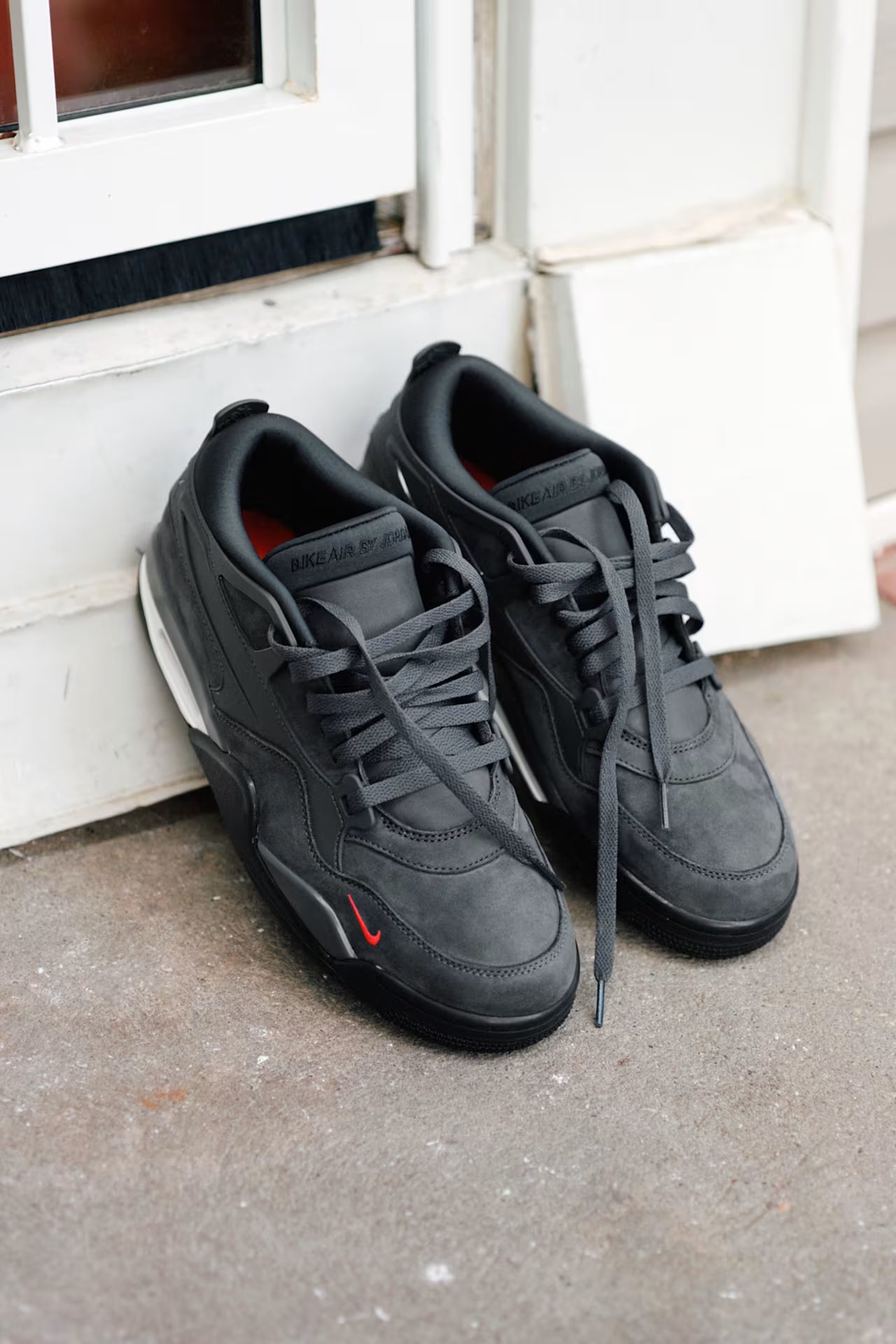 Air Jordan 4 RM SP Nigel Sylvester Driveway Grey