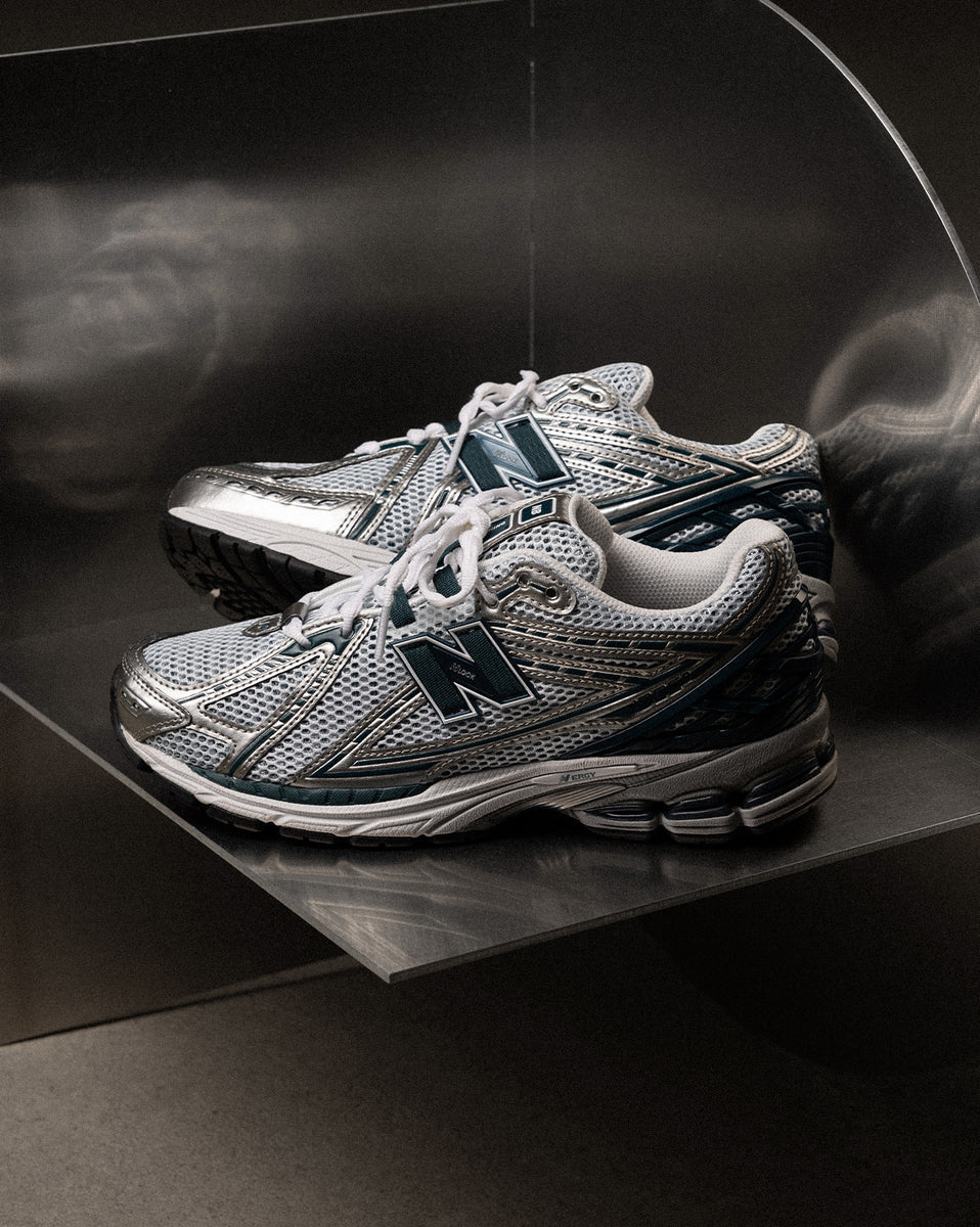 New Balance 1906R Silver Metallic Deep Ocean