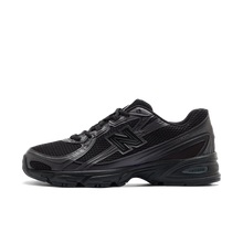 New Balance 740 Triple Black