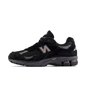 New Balance 2002R Gore-Tex Protection Pack Black Magnet