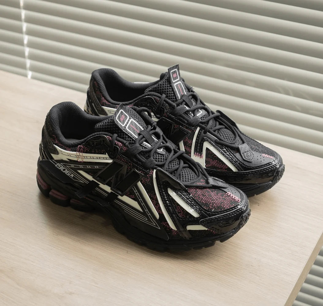 New Balance 1906A Black Pink