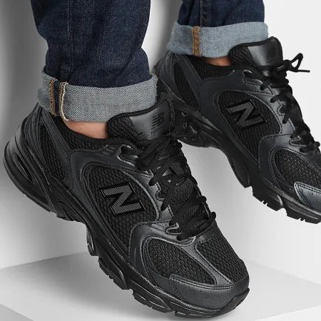 New Balance 530 Black Dark Grey