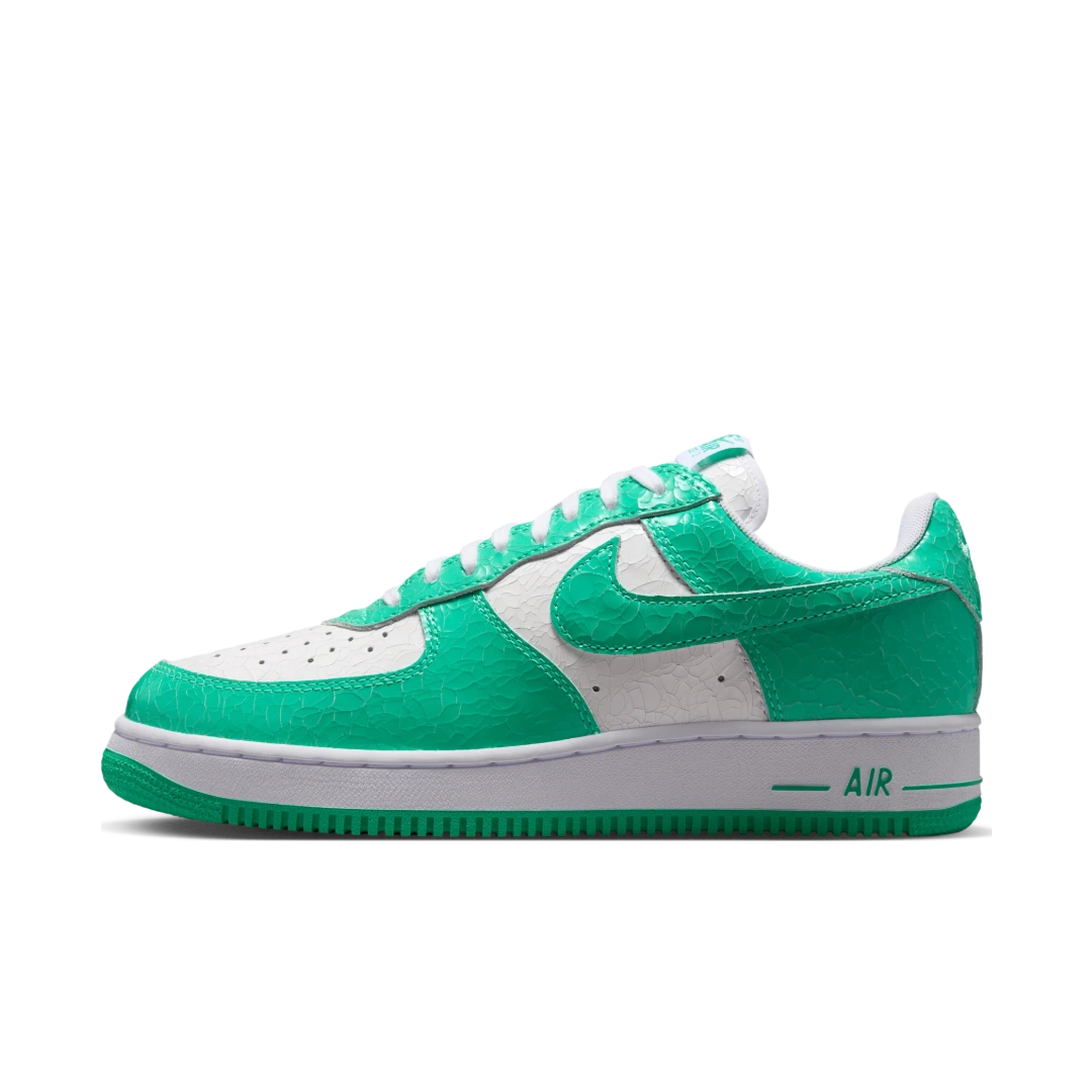 Nike Air Force 1 Low '01 Cracked Leather Menta